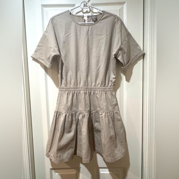 ASOS DESIGN tan Casual Cotton Gathered Waist Tiered Mini Dress. Size 8 NWOT - Picture 2 of 12